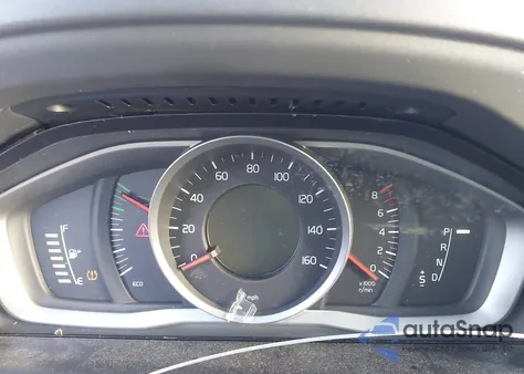 2014 Volvo Xc60 3.2 z USA, uszkodzony, nr VIN YV4952DZ9E2534782